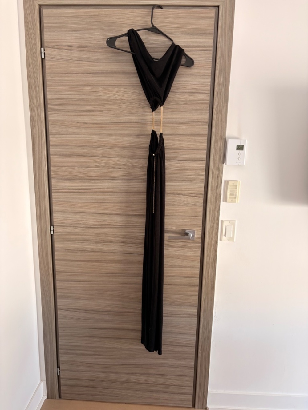 Meshki ruched side cutout maxi dress size xs - Picture 7 of 8